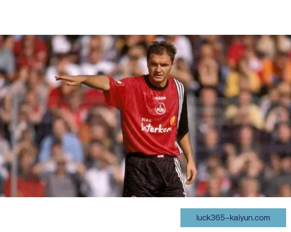 J1联赛最佳射手本赛季表现强势，球迷热议状态回升