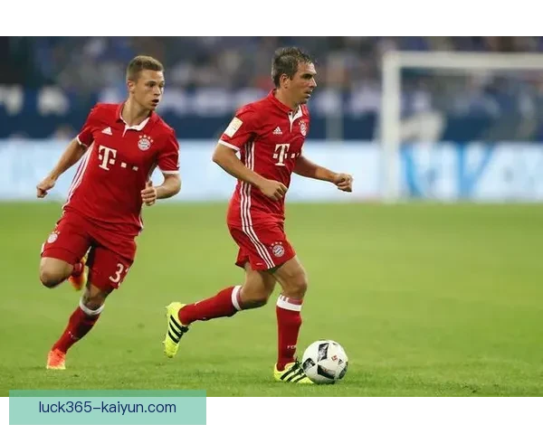 基米希战术适应情况分析，发挥稳定，持续提升球队竞争力