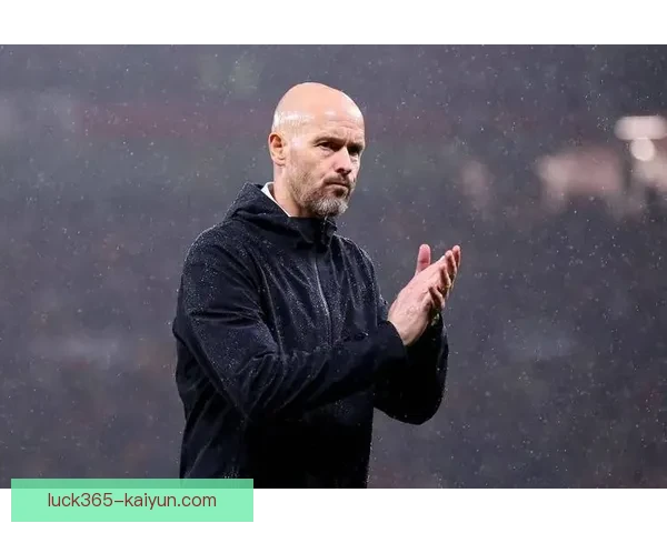 滕哈赫球队近期节奏控制表现稳健，攻防转换效率持续提升